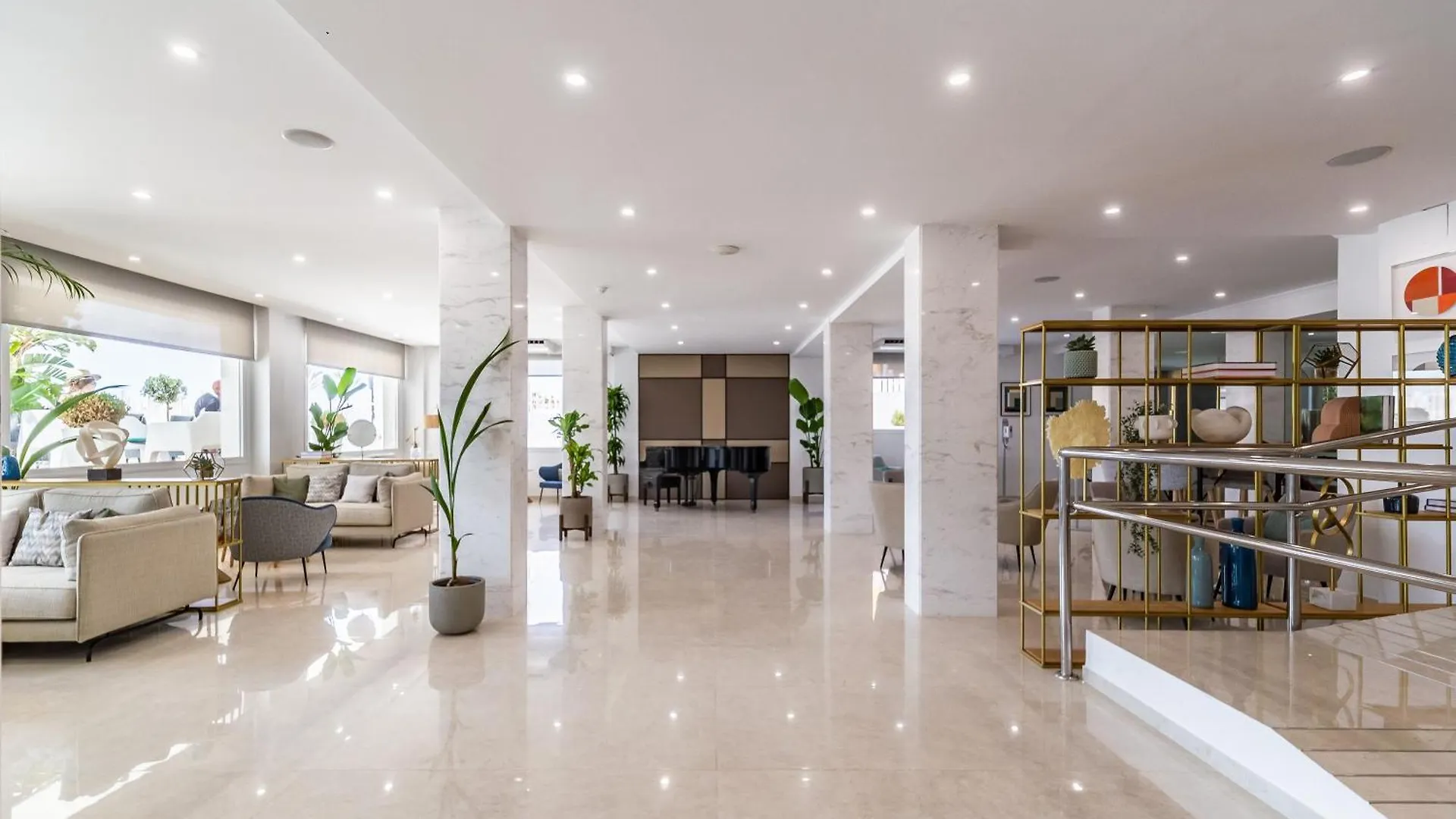 ****  Hotel Las Arenas, Affiliated By Melia Benalmádena Hiszpania