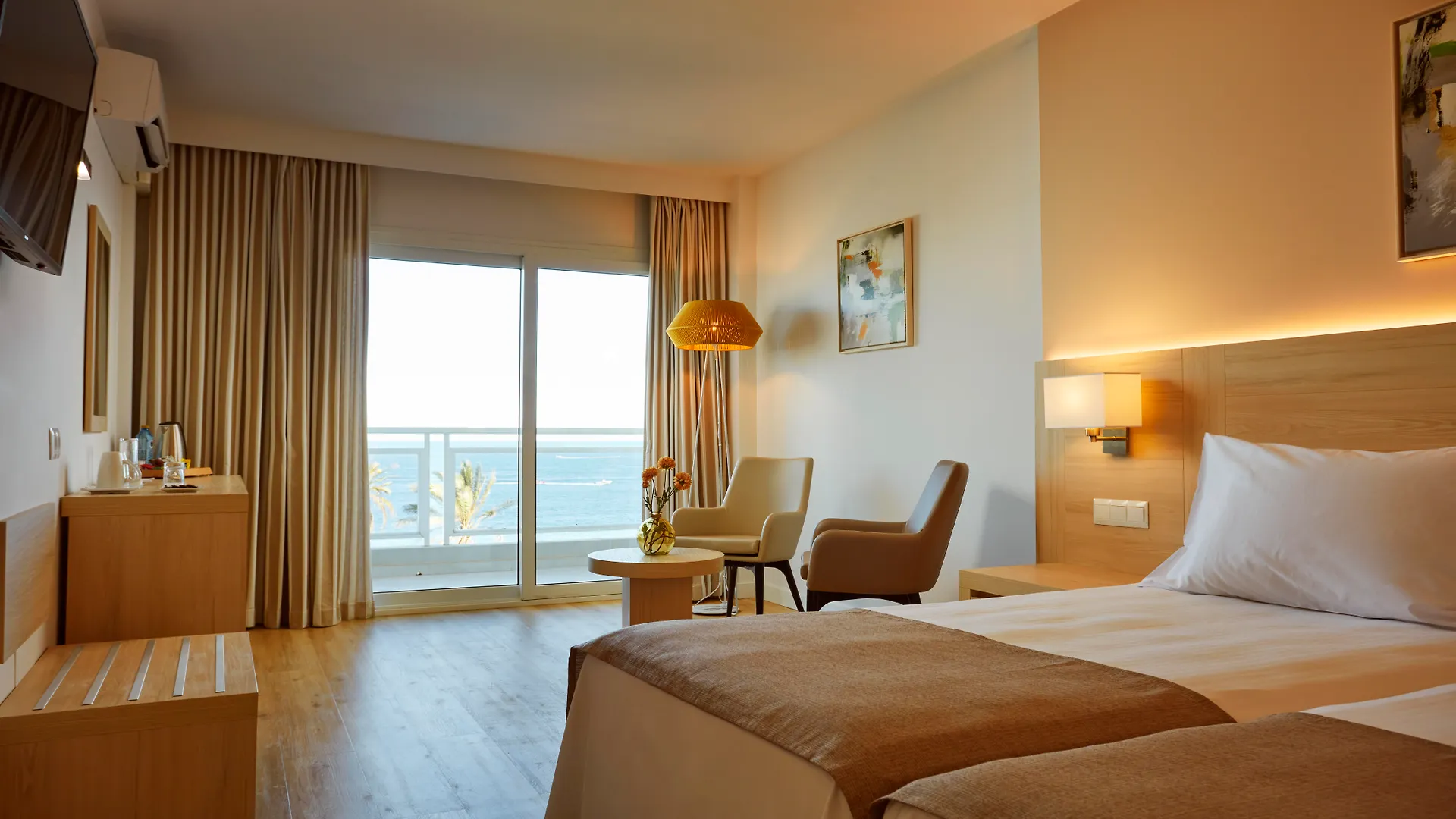 Hotel Las Arenas, Affiliated By Melia Benalmadena
